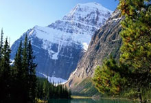 [冰雪]两次历史性投掷 中国队战胜瑞典晋级半决赛.